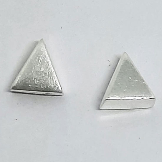 925 Silver Triangle Shape tuds